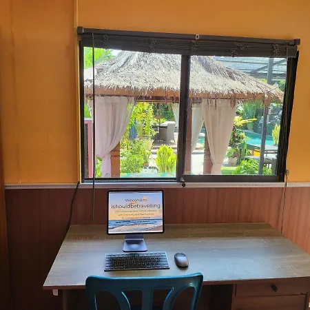 Dewi Sri Guesthouse Mataram Exterior photo